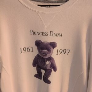 Praying Sweatshirt Princess Diana